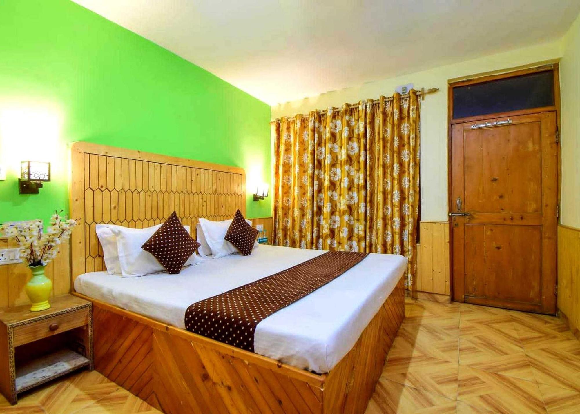 Oyo Flagship 82405 Cochin Villa Manali (Himachal Pradesh) Exterior photo